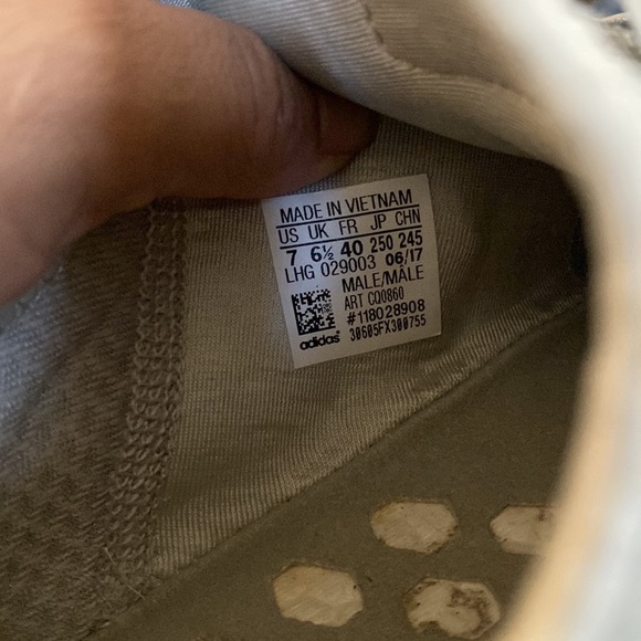 Mens adidas sneakers - Picture 6 of 6